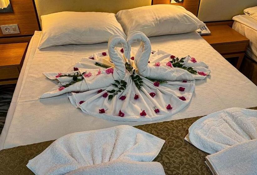 酒店 Prenses Sealine Beach