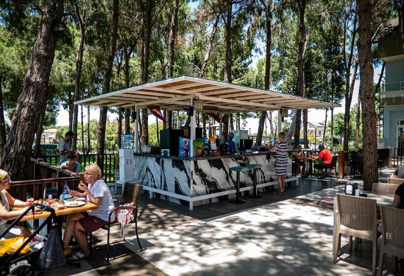 酒店 Prenses Sealine Beach