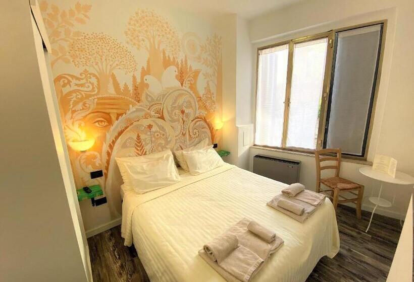 호텔 San Francesco E Il Lupo