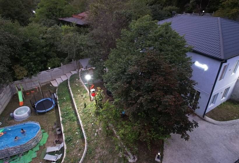 هتل Serenity Likani Villa