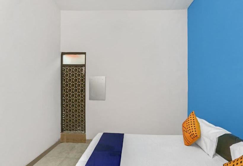 ホテル Spot On 72226  Chandrajyoti