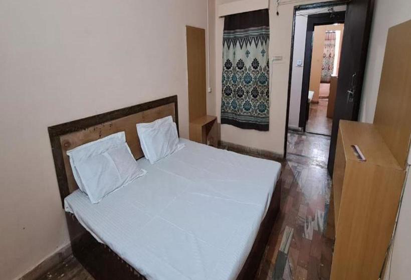 Отель Spot On 81496 Maruti Nandan Guest House