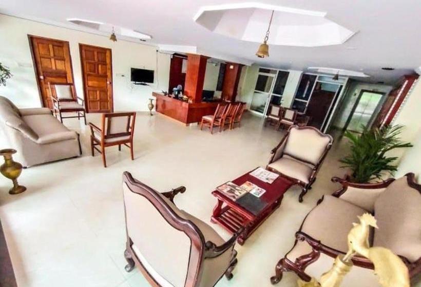 Отель Sunquest Leisure & Fitness Resort