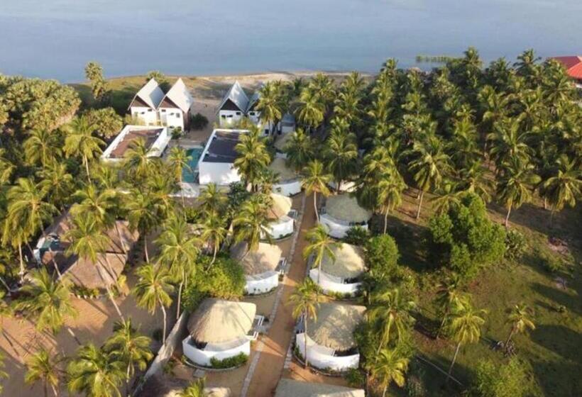 Отель The Blue Lagoon Resort  Kalpitiya