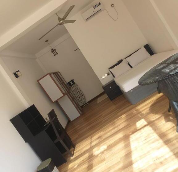 Отель The Blue Lagoon Resort  Kalpitiya