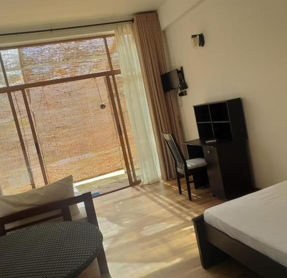 Отель The Blue Lagoon Resort  Kalpitiya