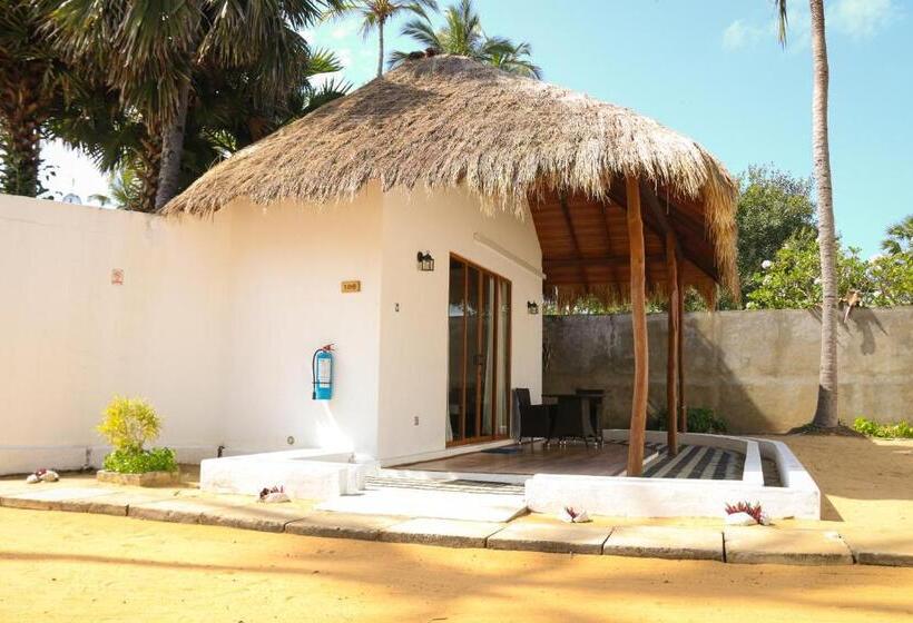 Отель The Blue Lagoon Resort  Kalpitiya