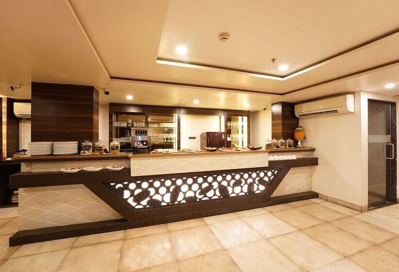 호텔 Zone Connect By The Park Parra Goa