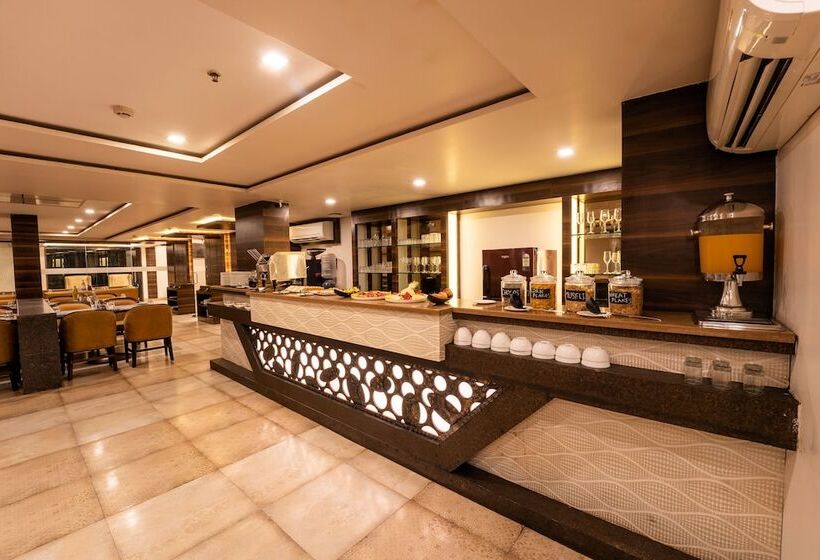 호텔 Zone Connect By The Park Parra Goa