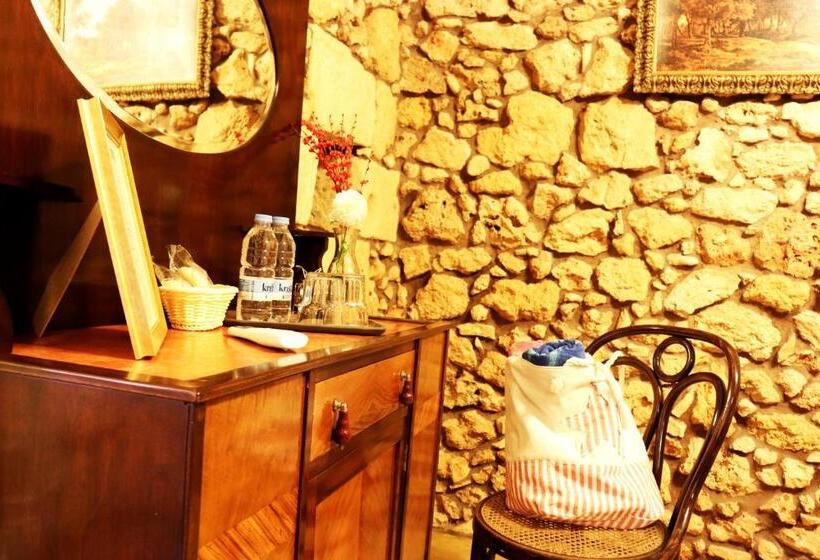 Il Bàrraġ Farmhouse B&b Gozo Traditional Hospitality