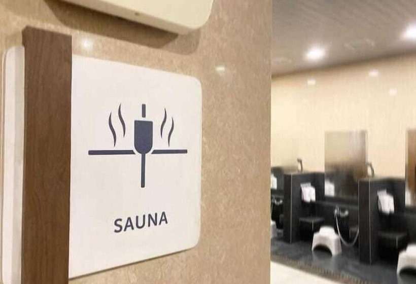 Kawana Golf Residence