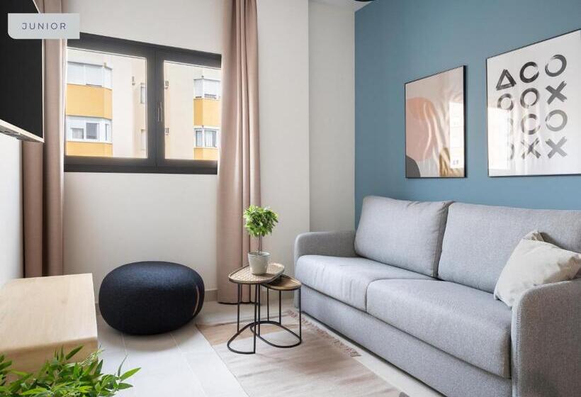 Limehome Sevilla Calle Torcuato Luca De Tena   Digital Access