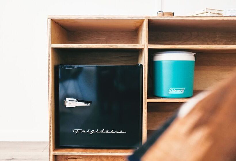 فندق على الطريق Jackalope Motor Lodge