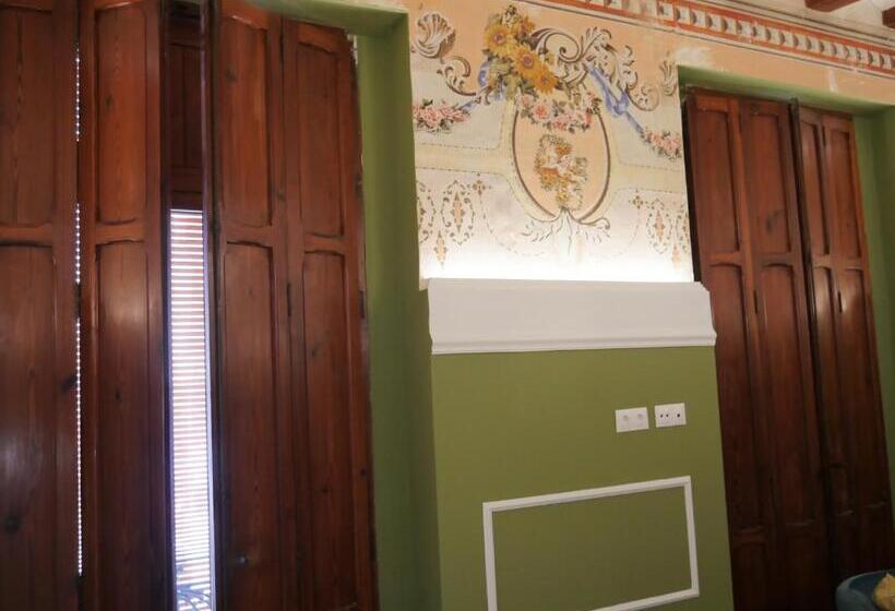 פנסיון Blaucel Cafè I Habitacions