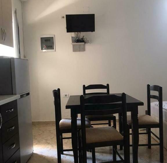 ペンション Guesthouse A&f