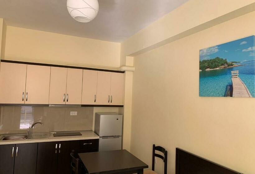 ペンション Guesthouse A&f