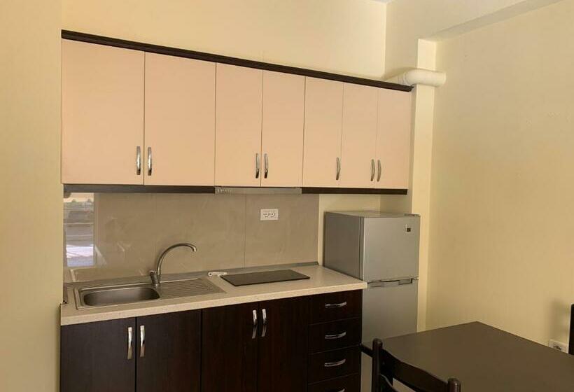 ペンション Guesthouse A&f