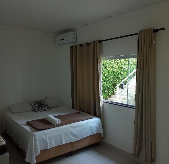 פנסיון Hospedagem Casa Branca Localizada Em Um Bairro Nobre De Capitólio, Escarpas Do Lago