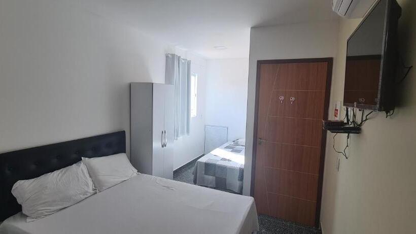 פנסיון Jangadeiros Suites