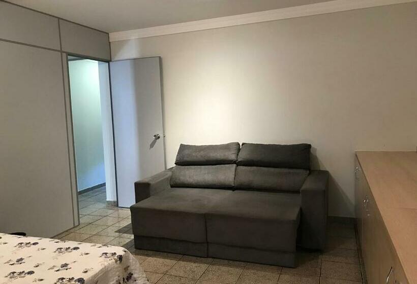 بنسيون Bento Ferreira Hostel