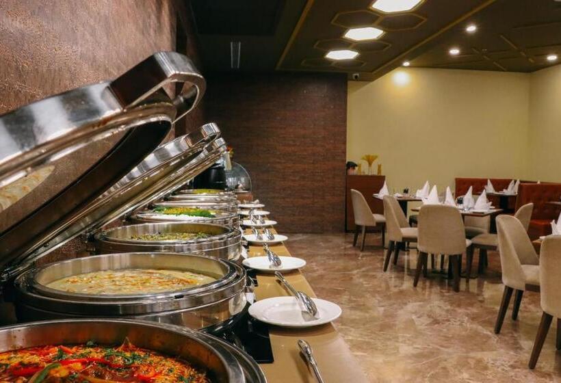 Playotel Premier Guna