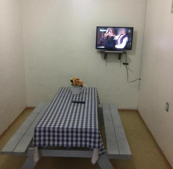 ユースホステル Hostal Ciudad De Mexico