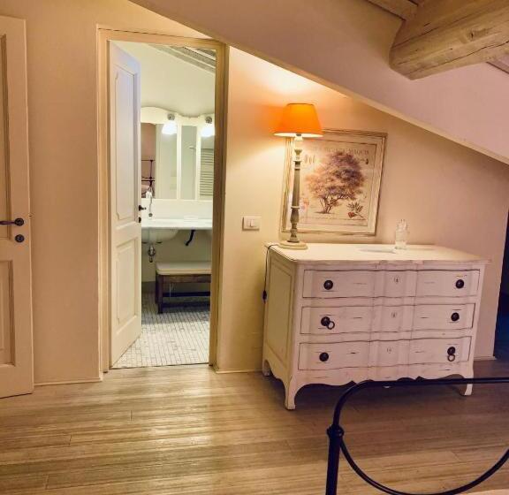 Общежитие La Locanda Di Anita