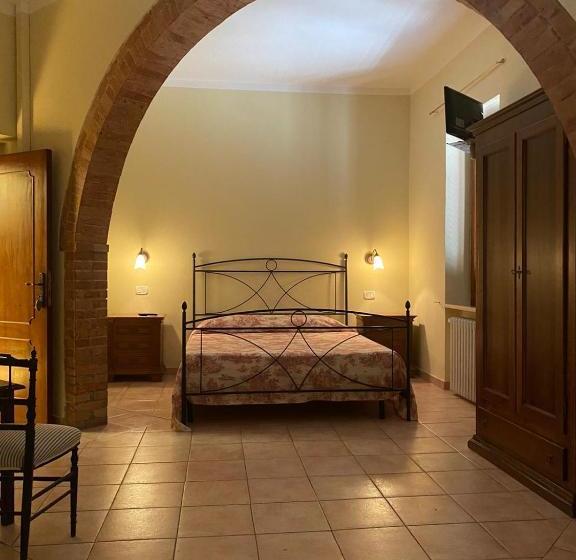 ベッドアンドブレックファースト Affittacamere La Torre Di Montalcino