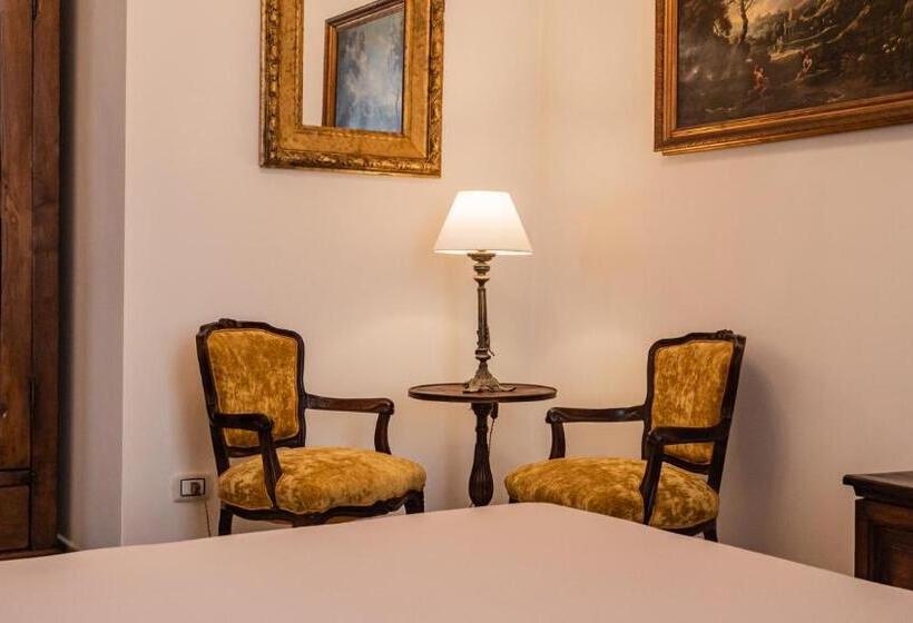 تختخواب و صبحانه Palazzo Dei Pavoni, Relais Di Charme