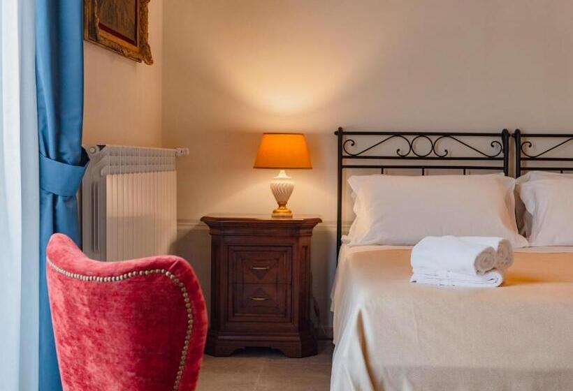 تختخواب و صبحانه Palazzo Dei Pavoni, Relais Di Charme