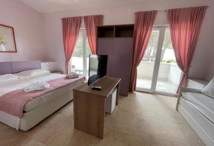 Capo Circeo Beach Resort Spa Fronte Mare