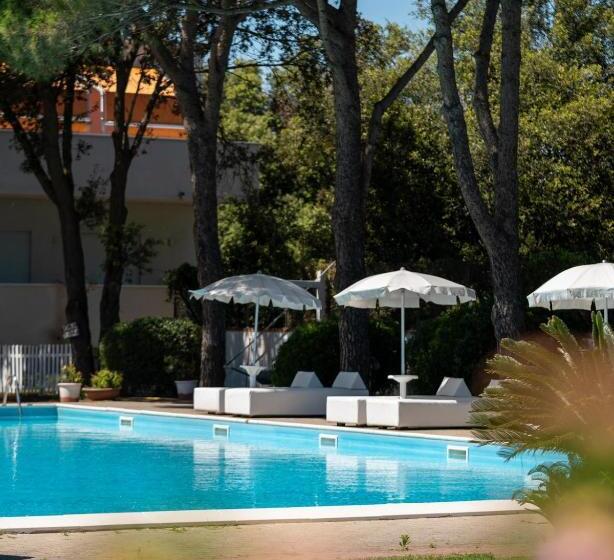 Capo Circeo Beach Resort Spa Fronte Mare