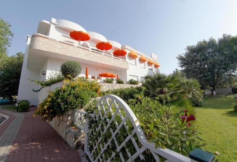Capo Circeo Beach Resort Spa Fronte Mare
