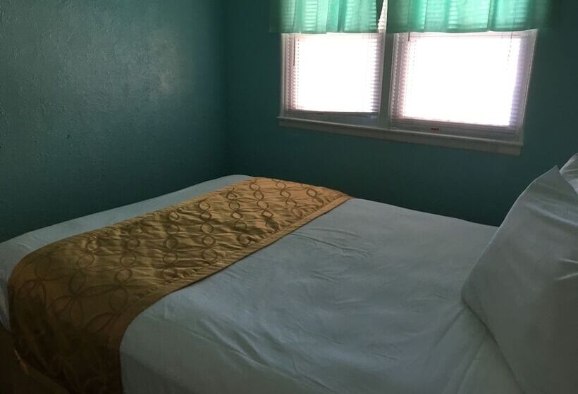 Harbor Mist Family Motel