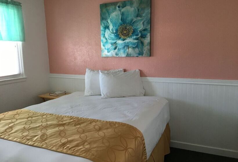 Harbor Mist Family Motel