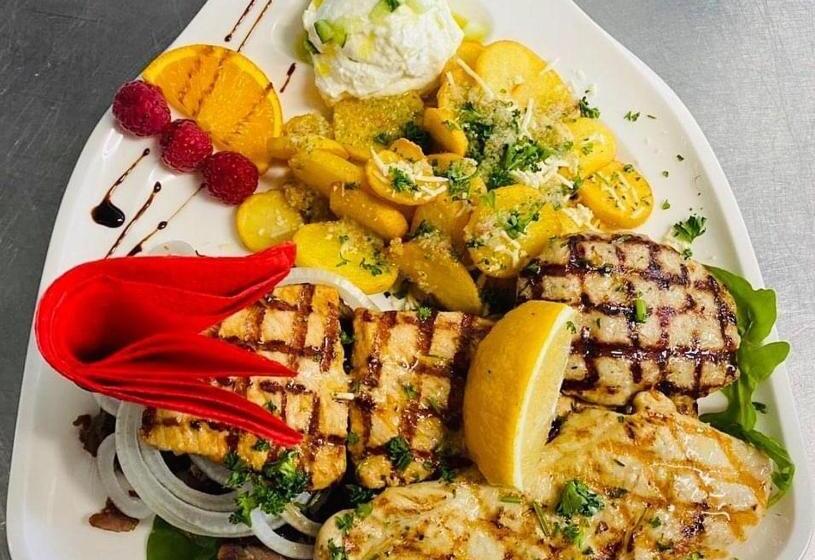 ホテル Almenrausch