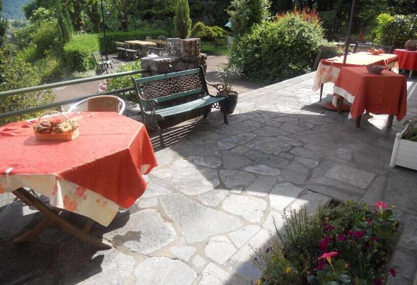 בית מלון כפרי Bellevue