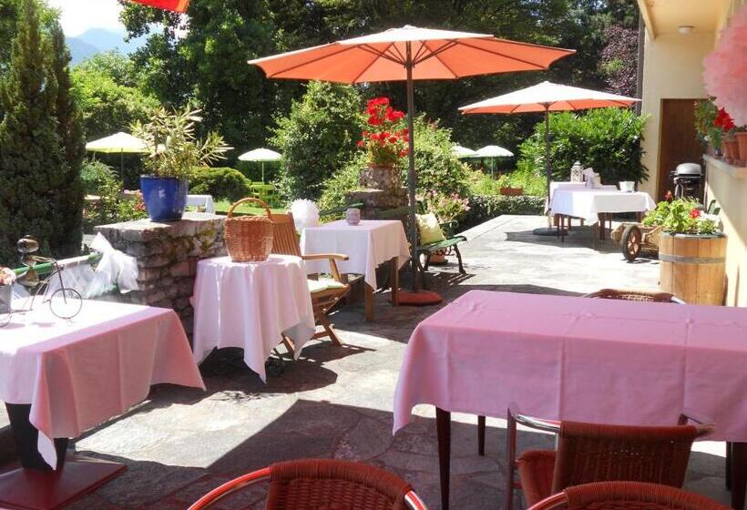 בית מלון כפרי Bellevue