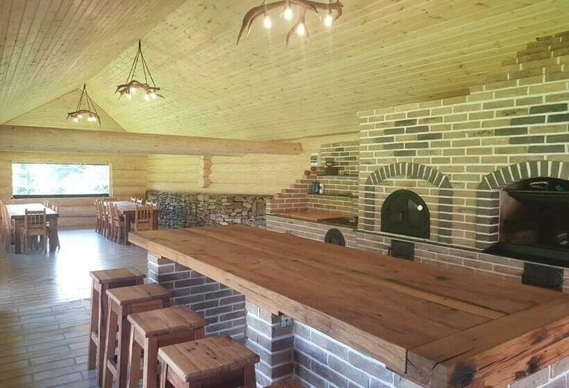 בית מלון כפרי Casa Pădurarului