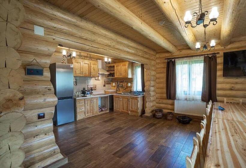 בית מלון כפרי Casa Pădurarului