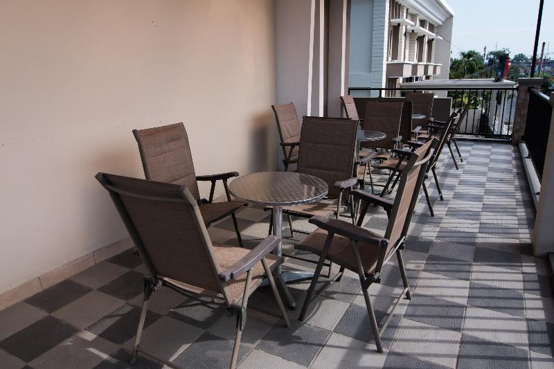 ホテル Cepu Indah 1