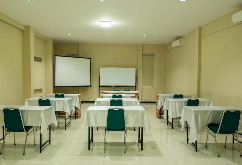 בית מלון כפרי Cepu Indah 2