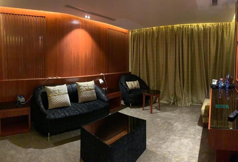 בית מלון כפרי Cladium