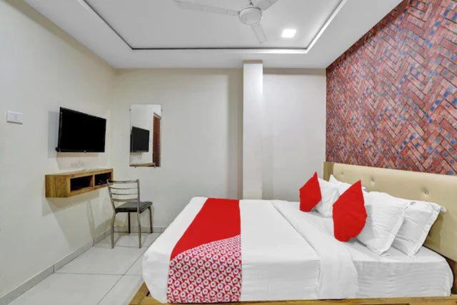 酒店 Arsh Inn Ahmedabad