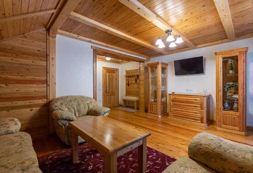 هتل Ganz Ski Lift 5