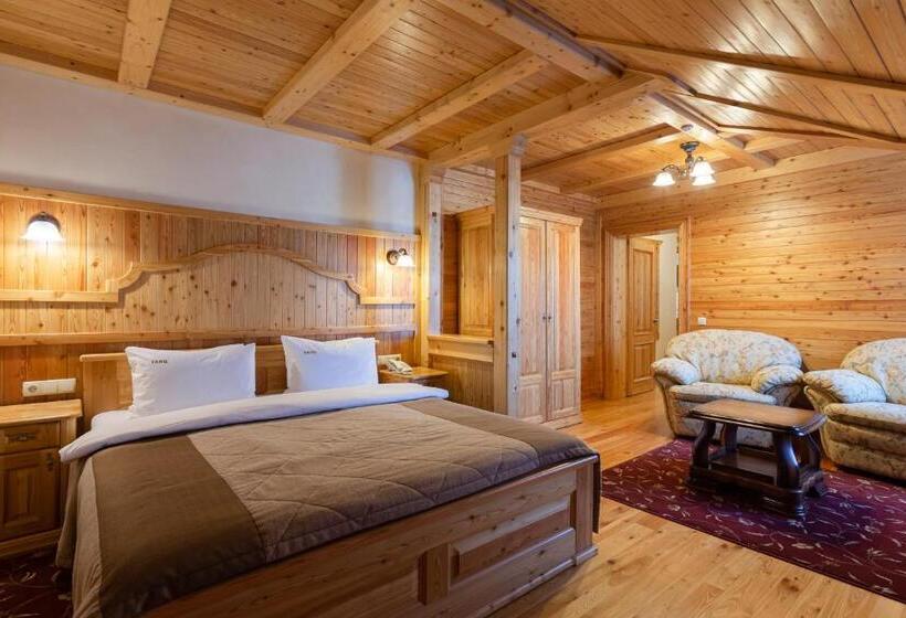 هتل Ganz Ski Lift 5