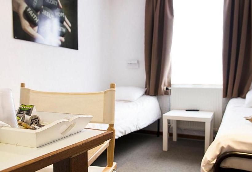 בית מלון כפרי Halleux