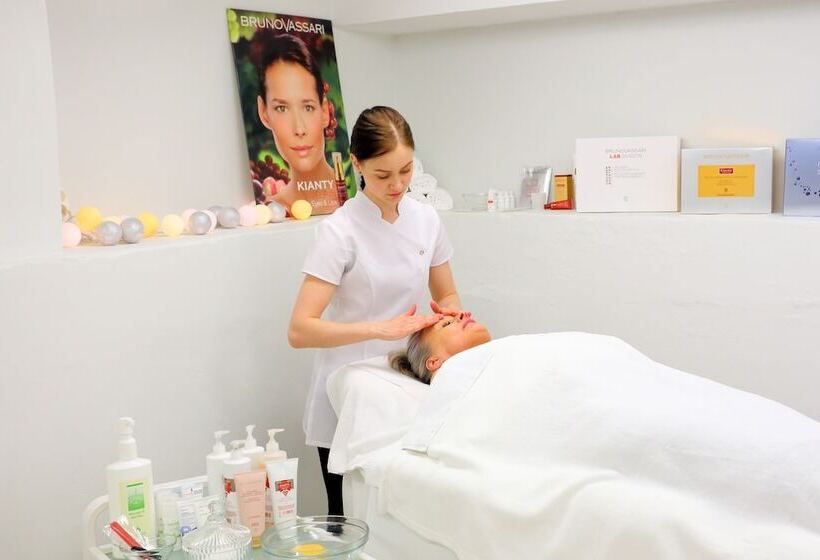 בית מלון כפרי Hirvihaaran Kartano