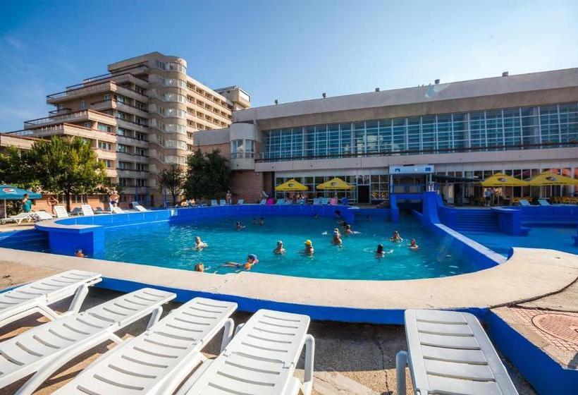 Отель Muncel Băile Felix