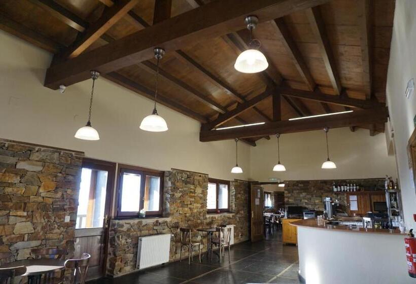 فندق Pena Trevinca